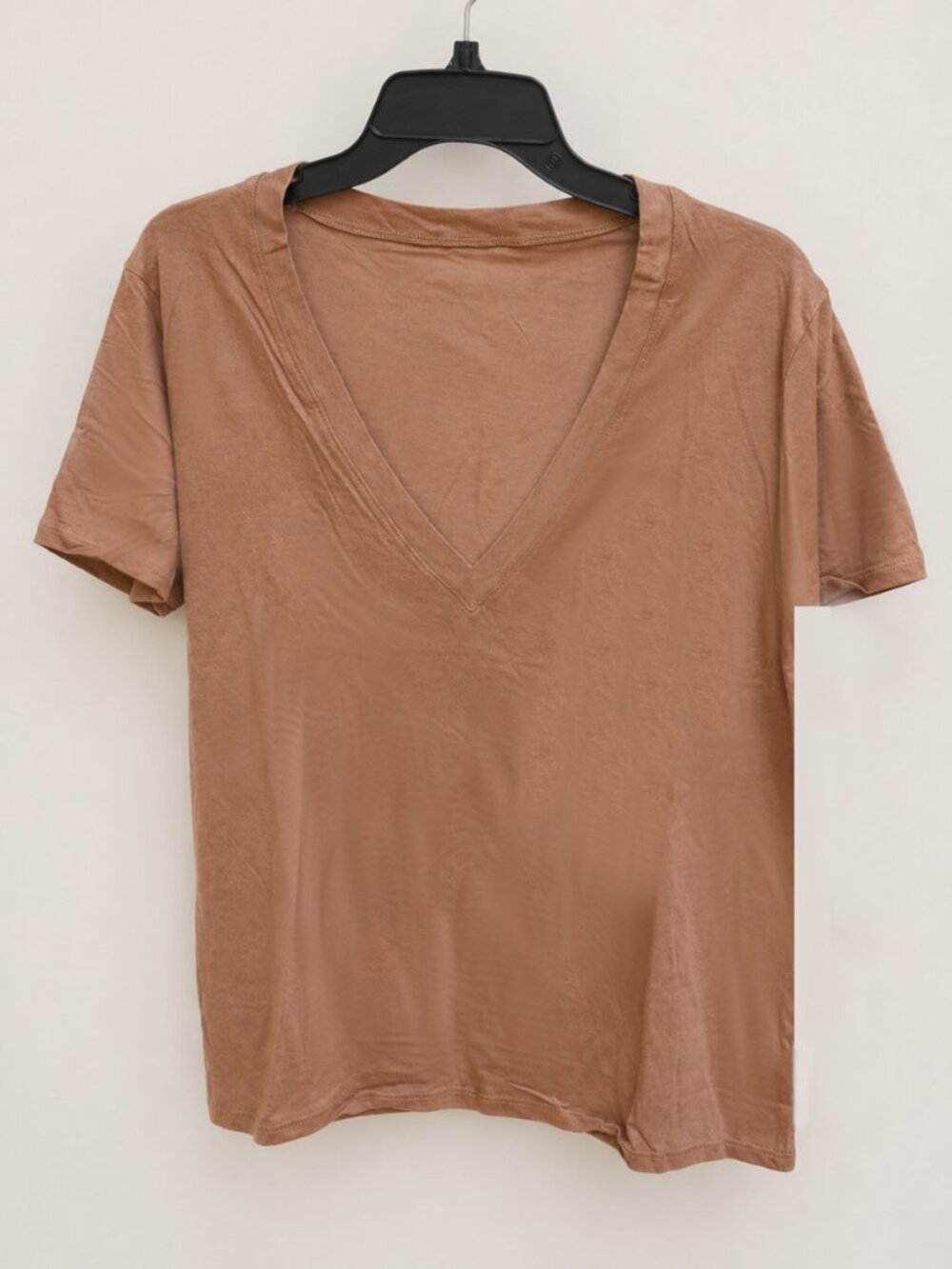 A New Day Cotton Modal V-Neck Tee Camel Brown T-Shirt Size L NWT